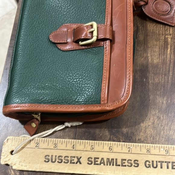 Vintage Liz Claiborne Hunter Green Leather Purse - Picture 10 of 10